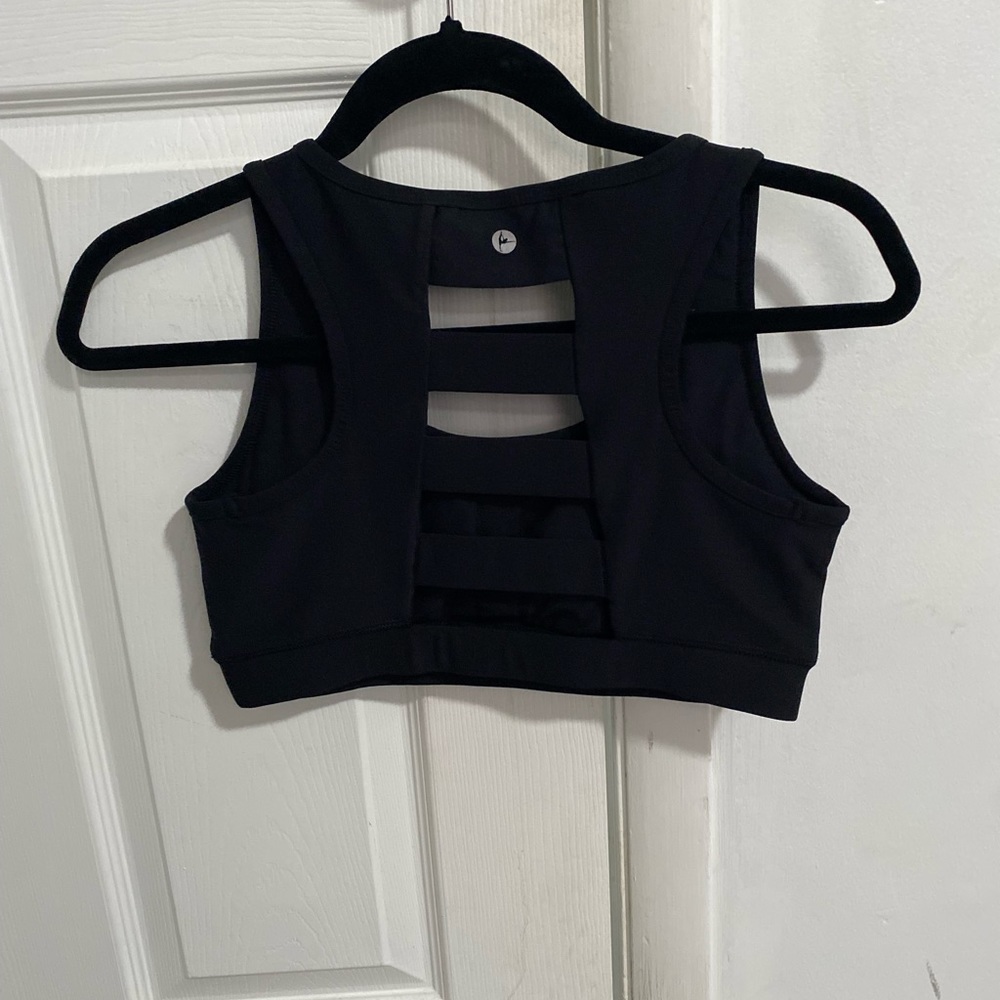 Women’s Sports Bra